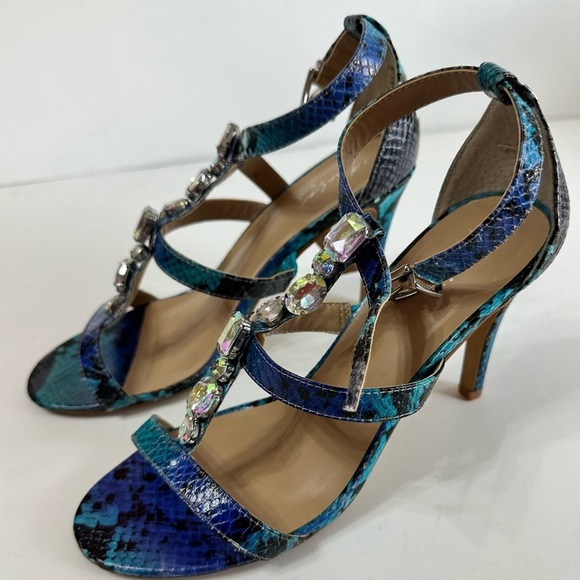 Thalia Sodi Playa Mid Heel T-Strap Shoes 🌟 - Picture 3 of 6